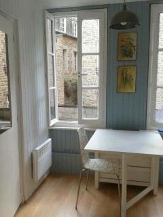 Le studio de St-Sauveur Dinan Esterno foto